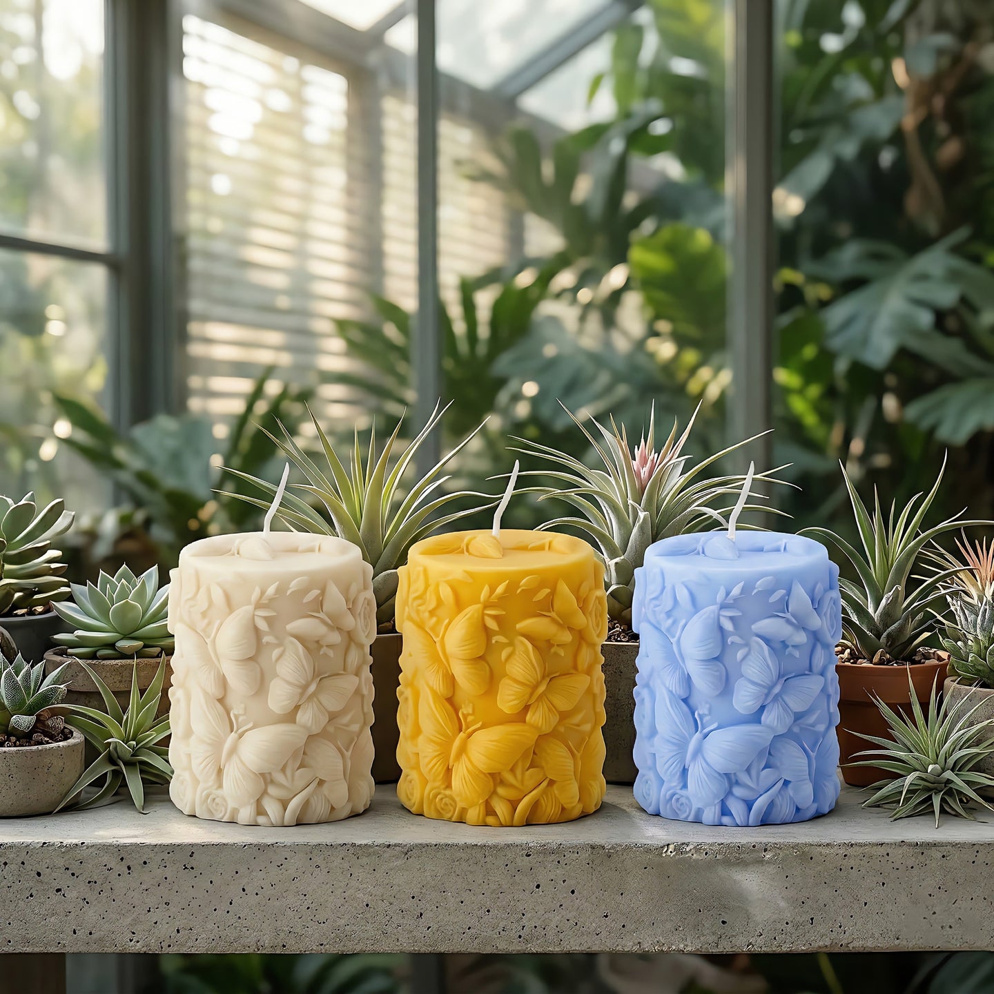 Butterflies Scented Candle Accord 3