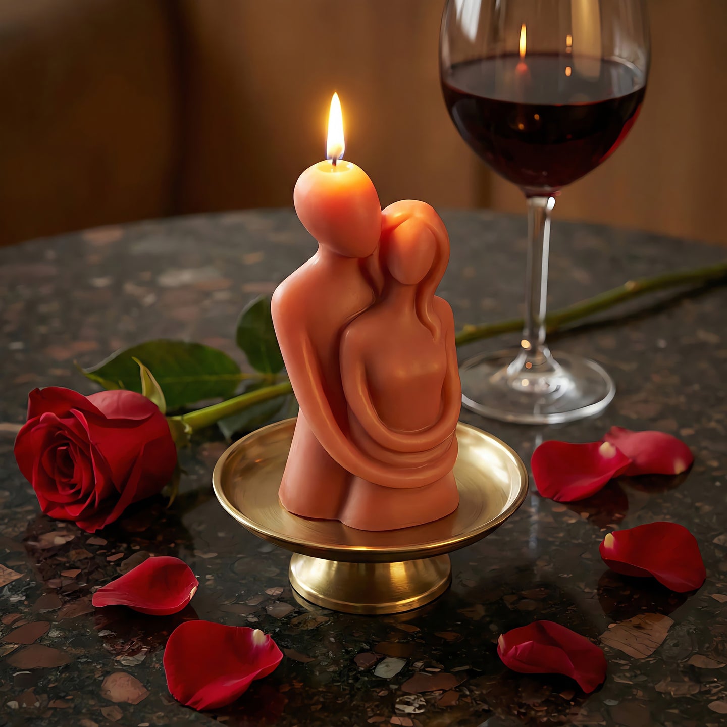 Embracing Couple Beeswax Candle Accord 3