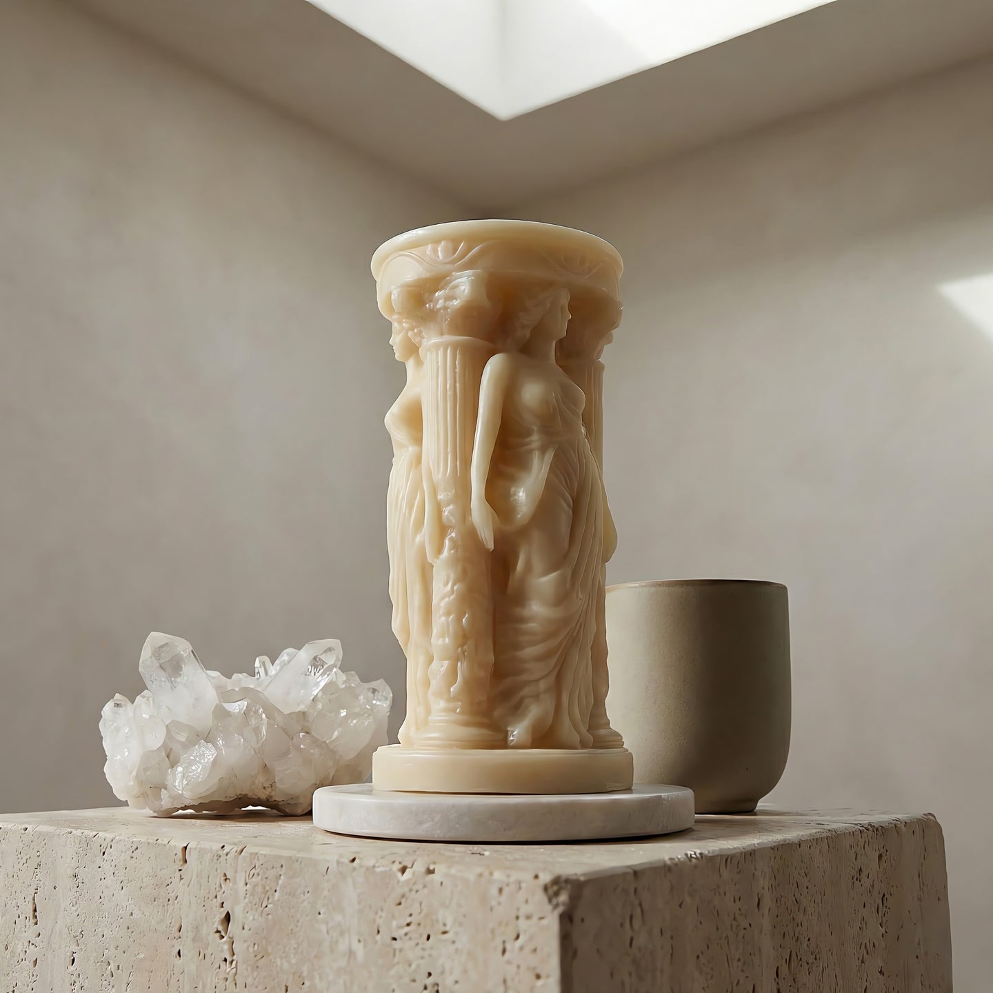 Svíčka ze včelího vosku Řecká bohyně Akord 3