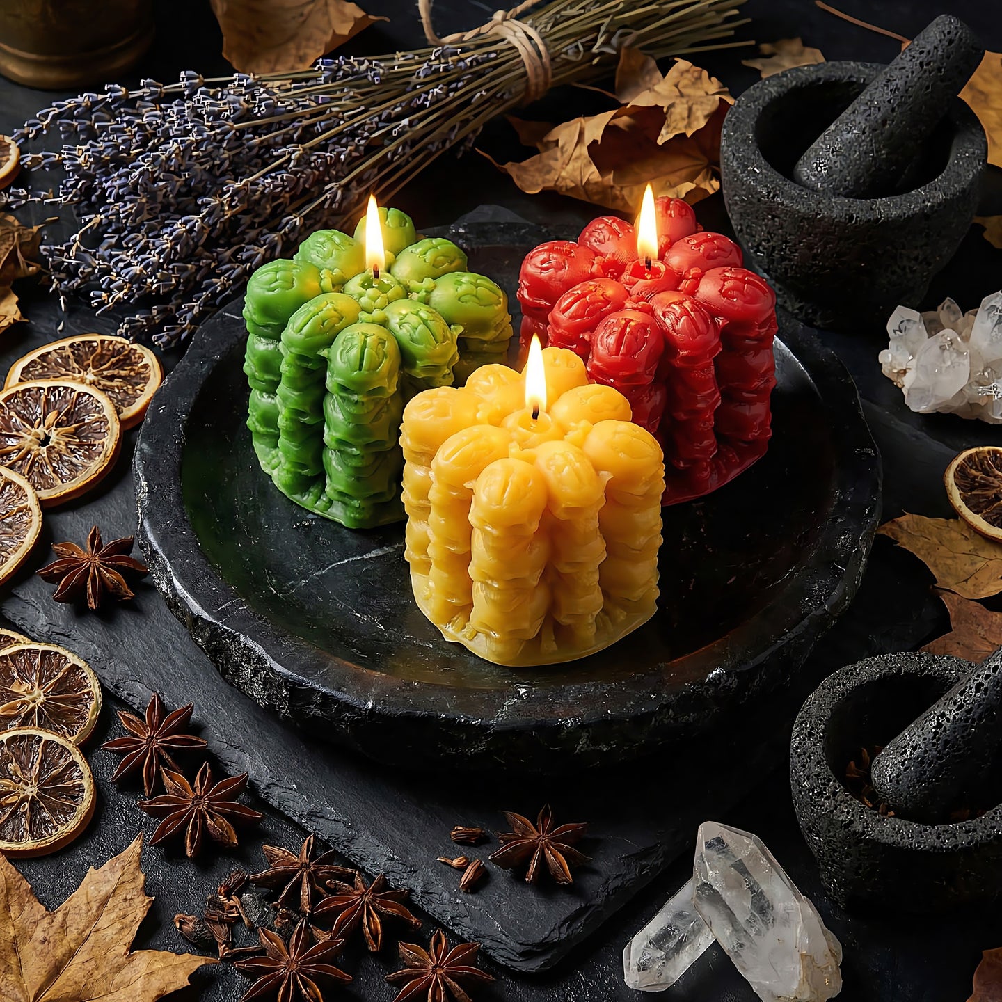 Skullbox Beeswax Candle Accord 3