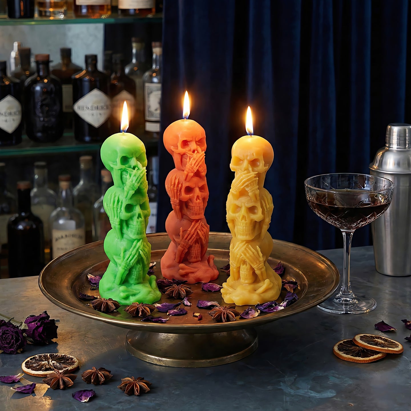 Stacked Skulls Beeswax Candle Accord 3